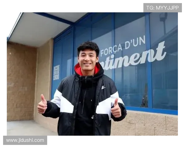 武磊感恩球迷不离不弃的支持